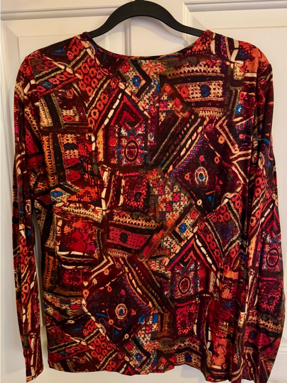 Chico's Beautiful Urban Boho Abstract Print Long Sleeve Top - Chicos size 2 - Picture 10 of 12